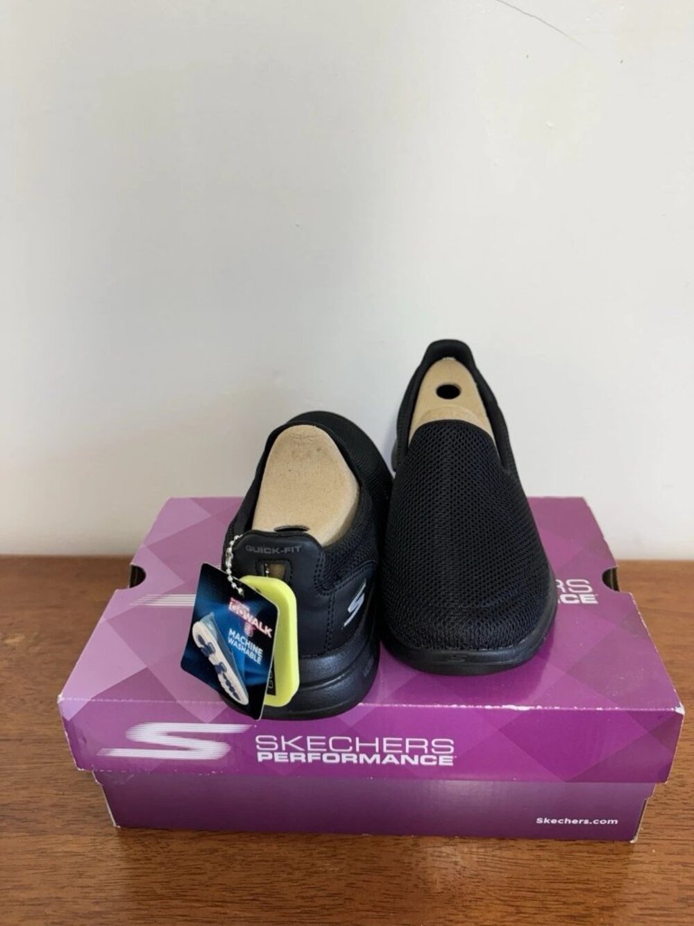 Skechers GO WALK 5 Women’s 7.5 Black Slip On Walking Shoes 15901 BBK NIB - Picture 7 of 7